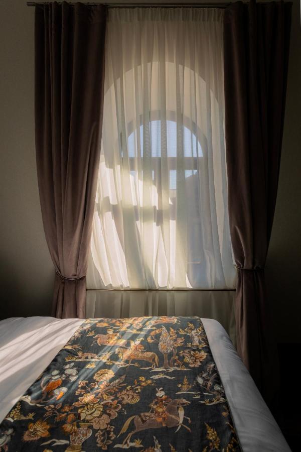 טביליסי Puris Moedani Boutique Hotel מראה חיצוני תמונה