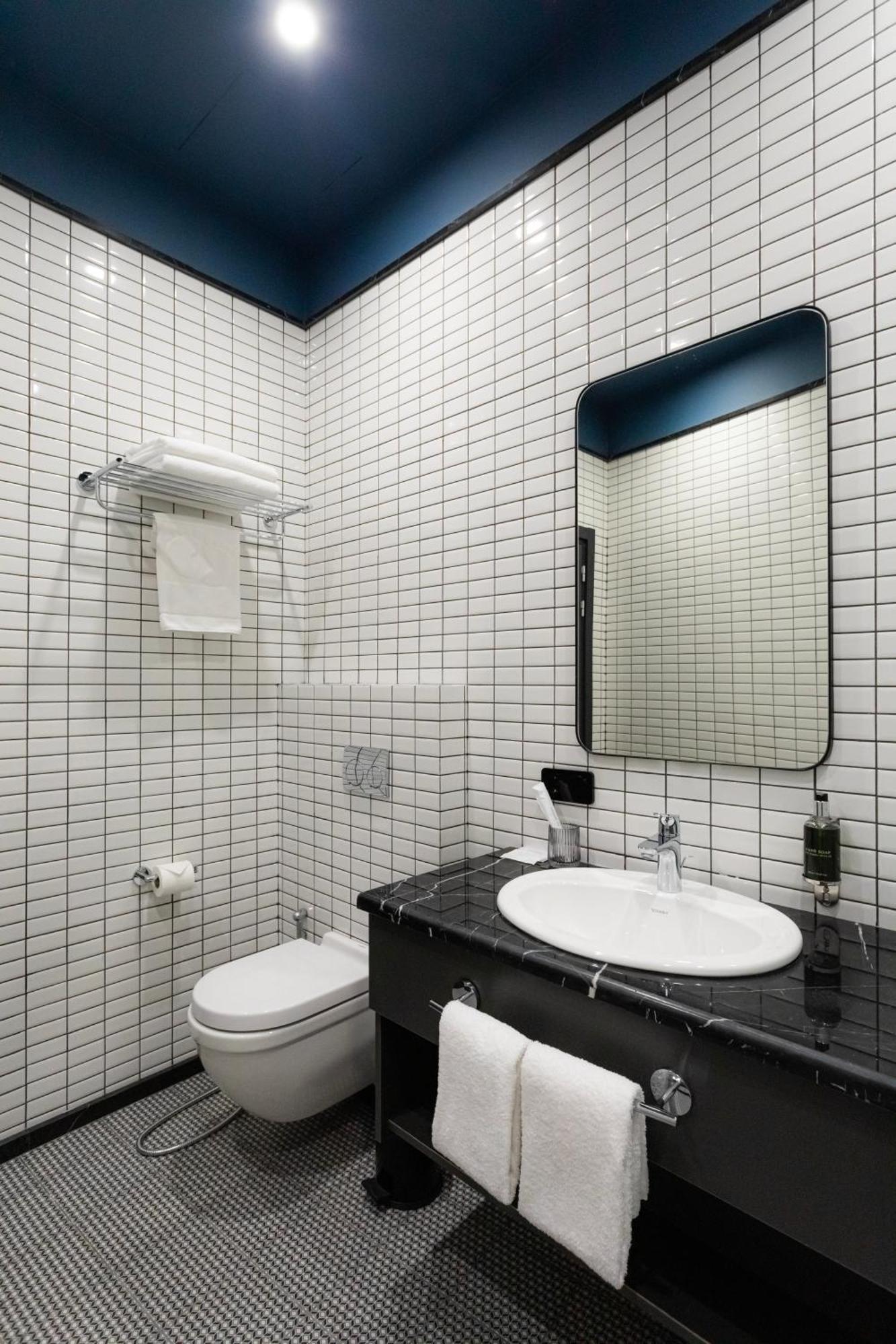 טביליסי Puris Moedani Boutique Hotel מראה חיצוני תמונה