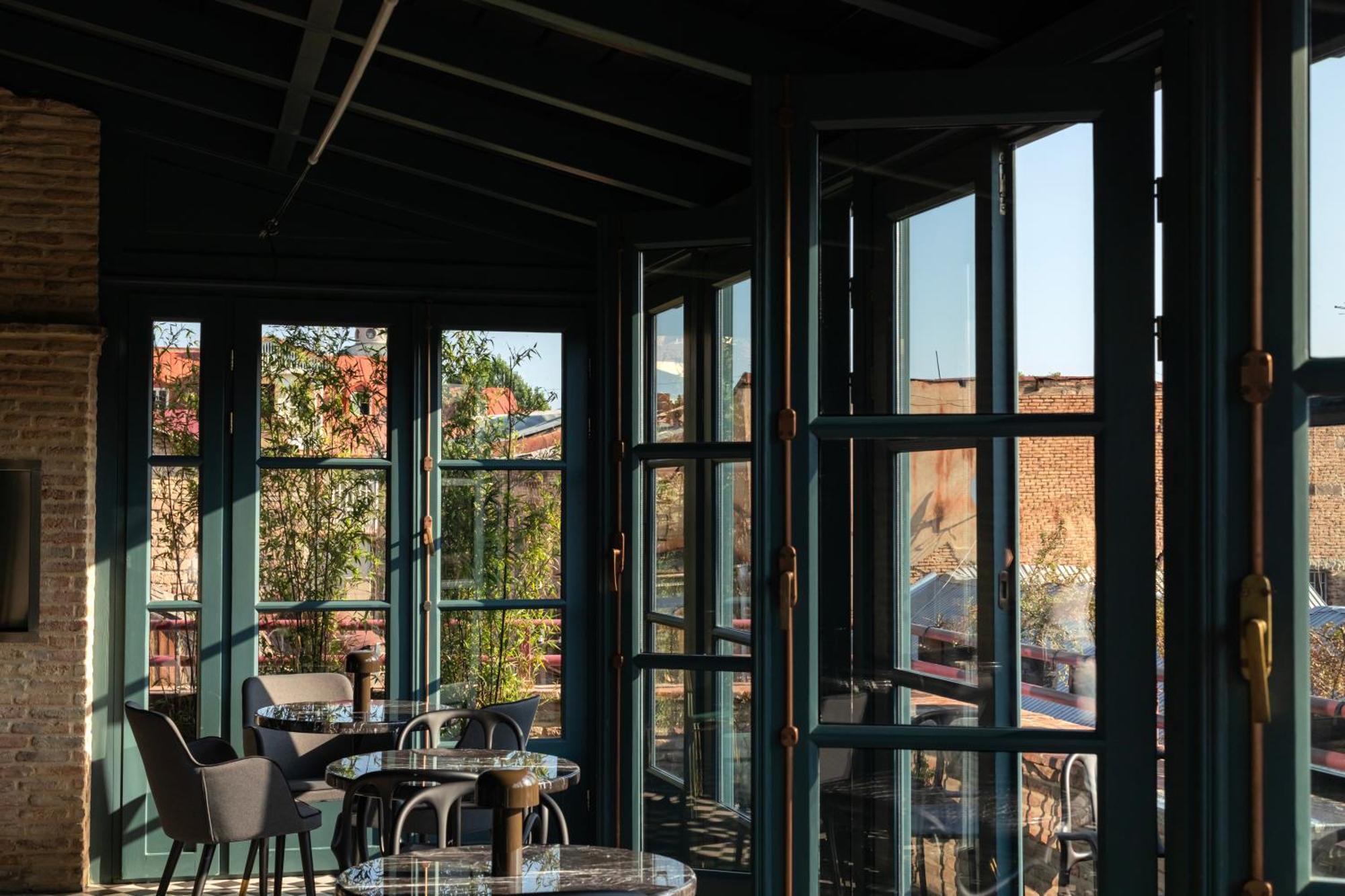 טביליסי Puris Moedani Boutique Hotel מראה חיצוני תמונה